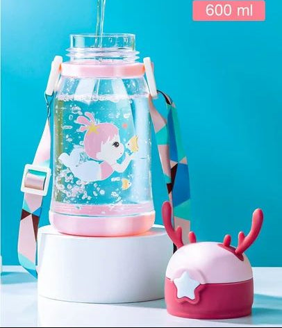 Adorable Reindeer Water Bottle for Kids 600ml